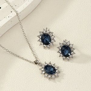 Exquisite Sparkling Flower Jewelry Set, Adorned with Multi-Color Gemstones